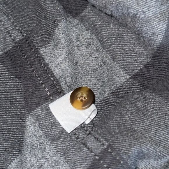 Field & Stream Mens Grey & Black Plaid Button-Up Shirt 2XL - Picture 5 of 7